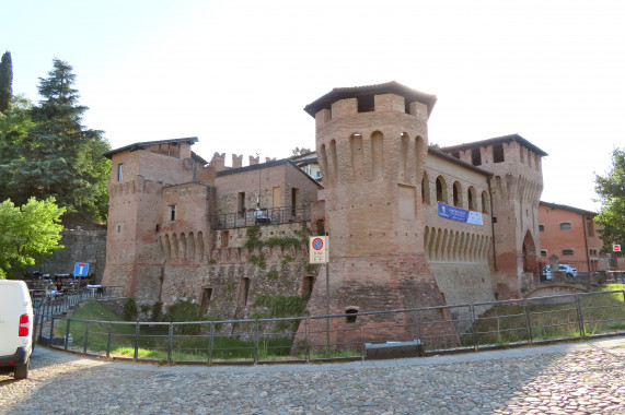 Scavenger Hunts Castellarano