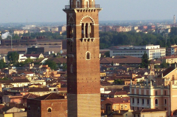 Torre dei Lamberti Verona
