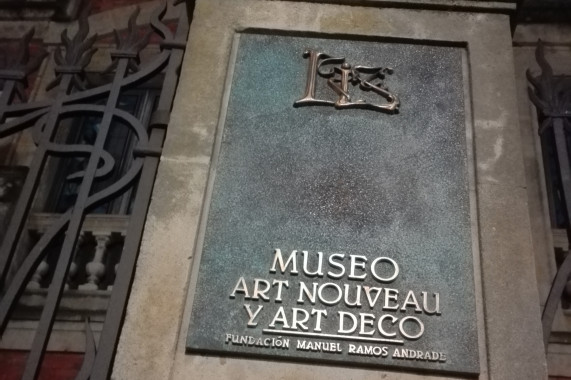 Museo de Art Nouveau y Art Déco