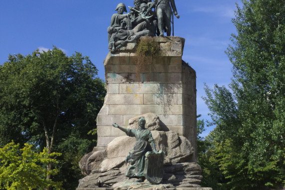Monument to the heroes of Puente Sampayo Pontevedra