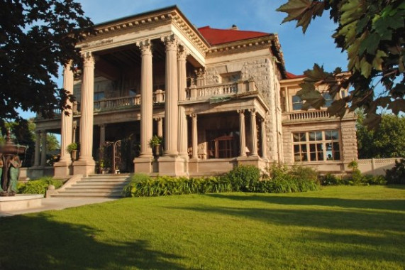 Beiger Mansion Mishawaka