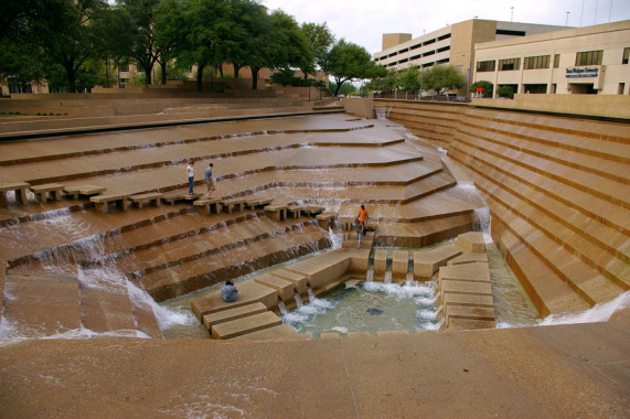 Fort Worth Water Gardens Fort Worth