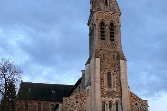 Église Notre-Dame-du-Pré du Mans Le Mans