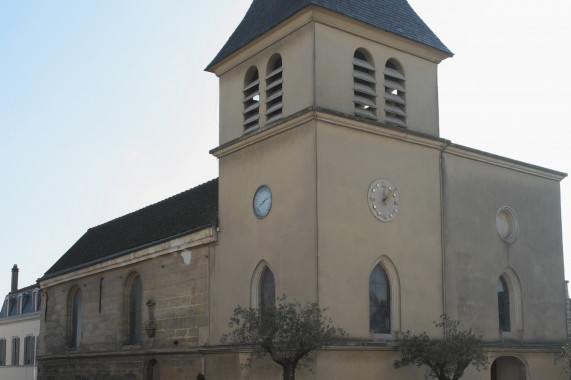 St-Jean-Baptiste Kirche Carrières-sur-Seine